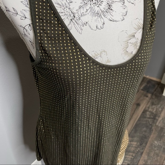 Express Women's Gold Studded Green Sleeveless Top Tank Size Medium - Picture 2 of 4
